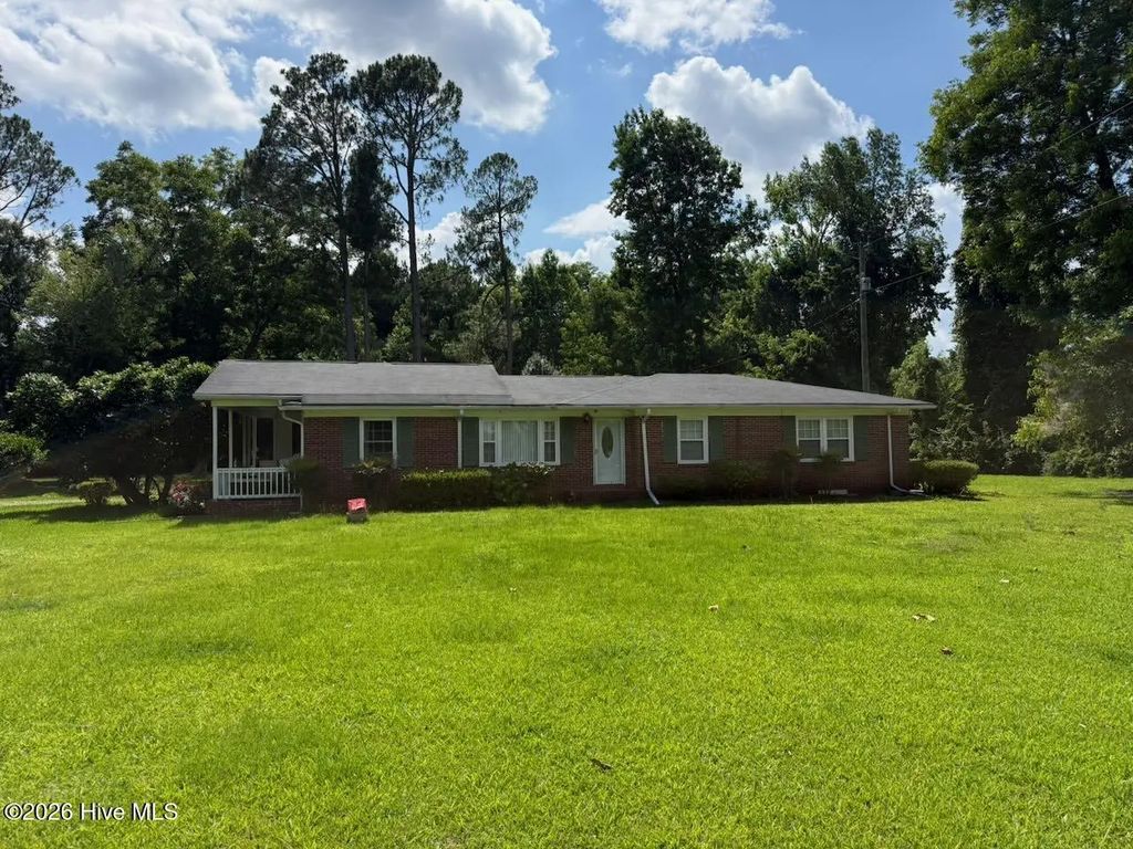 8545 Us Hwy 117 S, Rocky Point