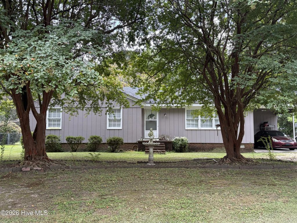1317 Mcduffers Road, Rocky Mount