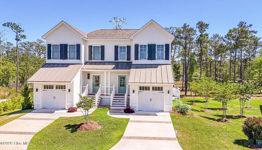 93 Back Cove Circle 17a, Oriental