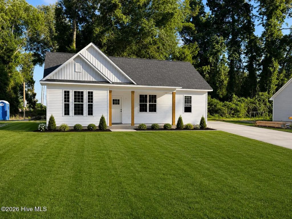 105 W Westbrook Street, Wallace