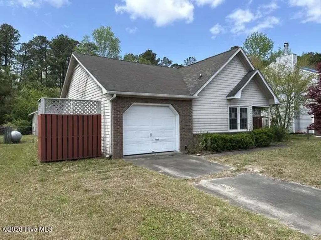 350 Lee Drive, Havelock