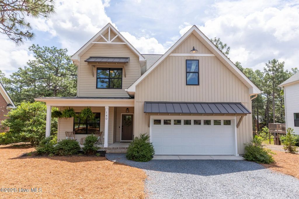 140 Surry Circle Drive S, Pinehurst