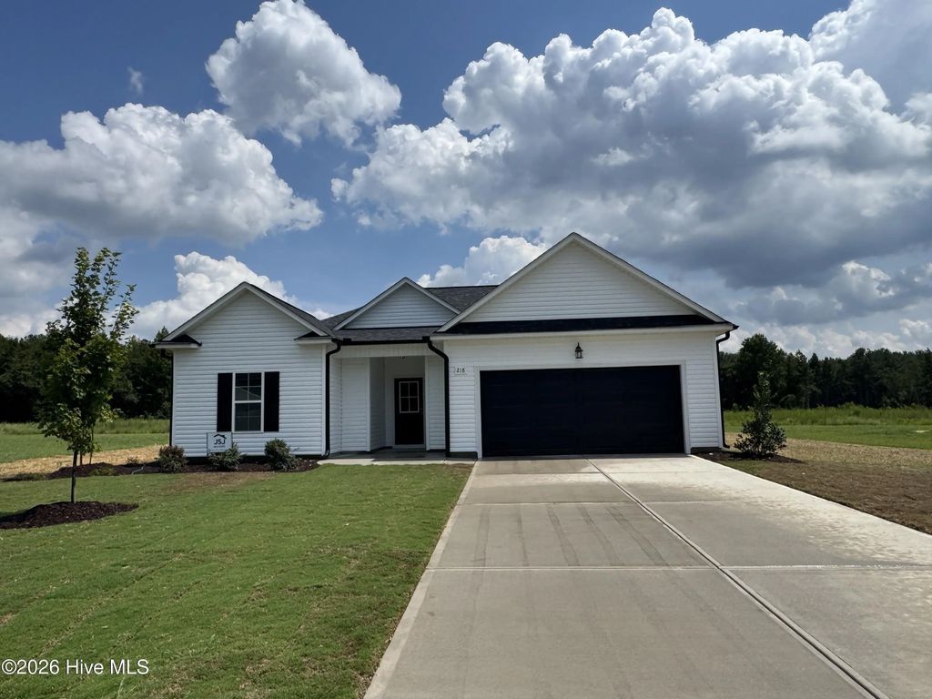 218 Hill Valley Drive (lot 87), La Grange