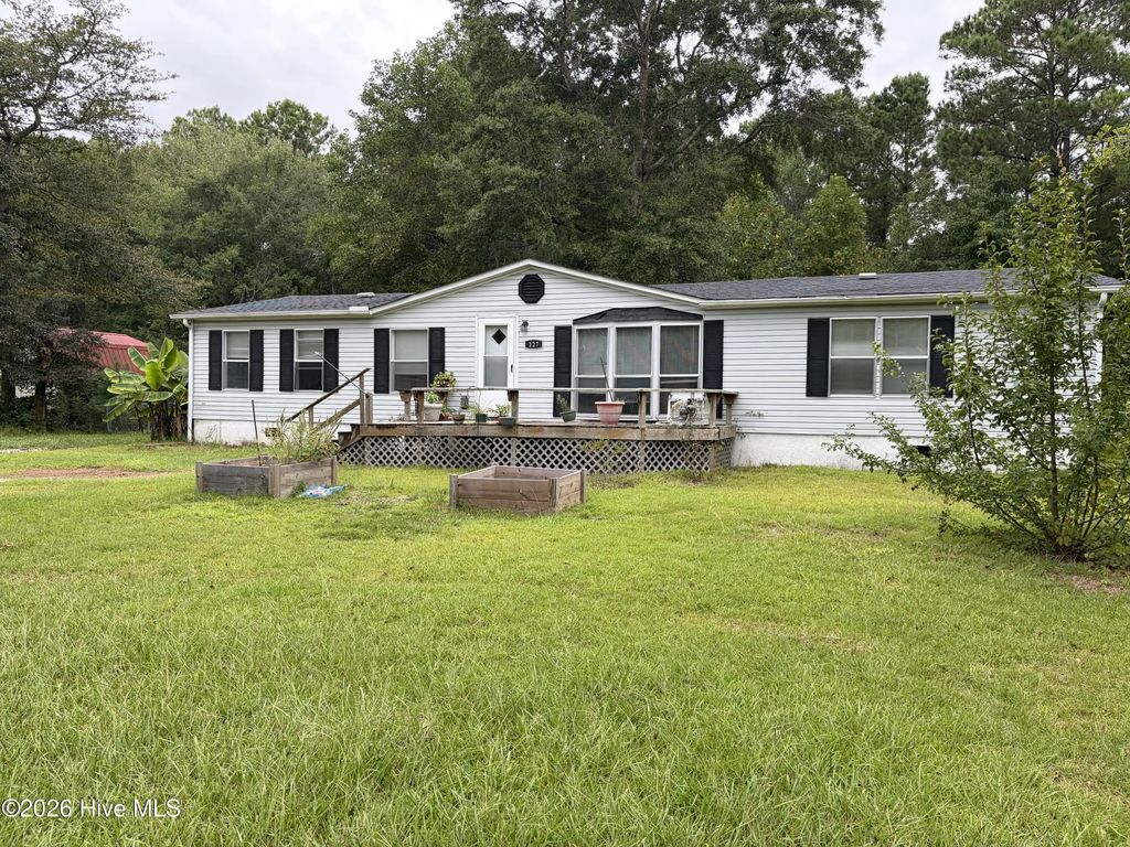 127 Hatcher Drive, Newport