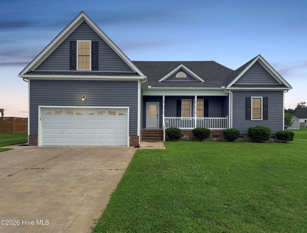 406 Spinnaker Street, Elizabeth City