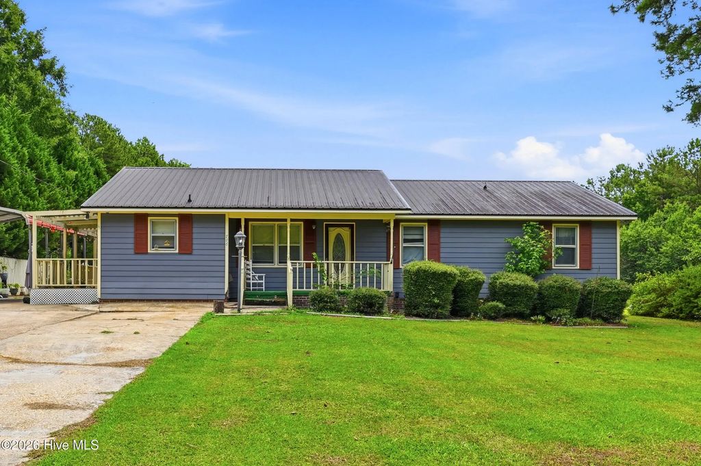 796 Mary White Road, Whiteville