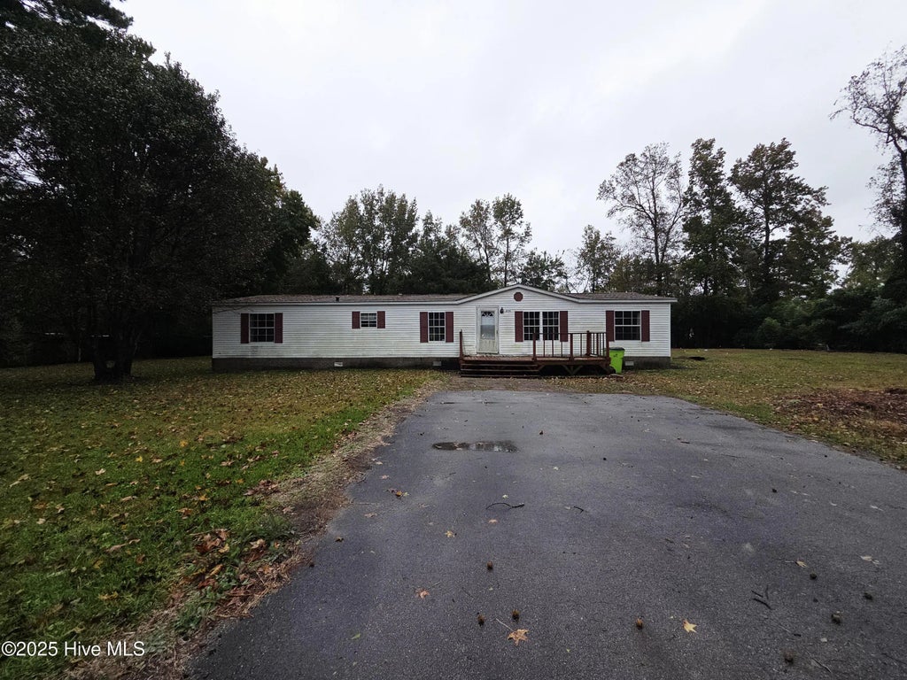 439 Audrey Lane, New Bern