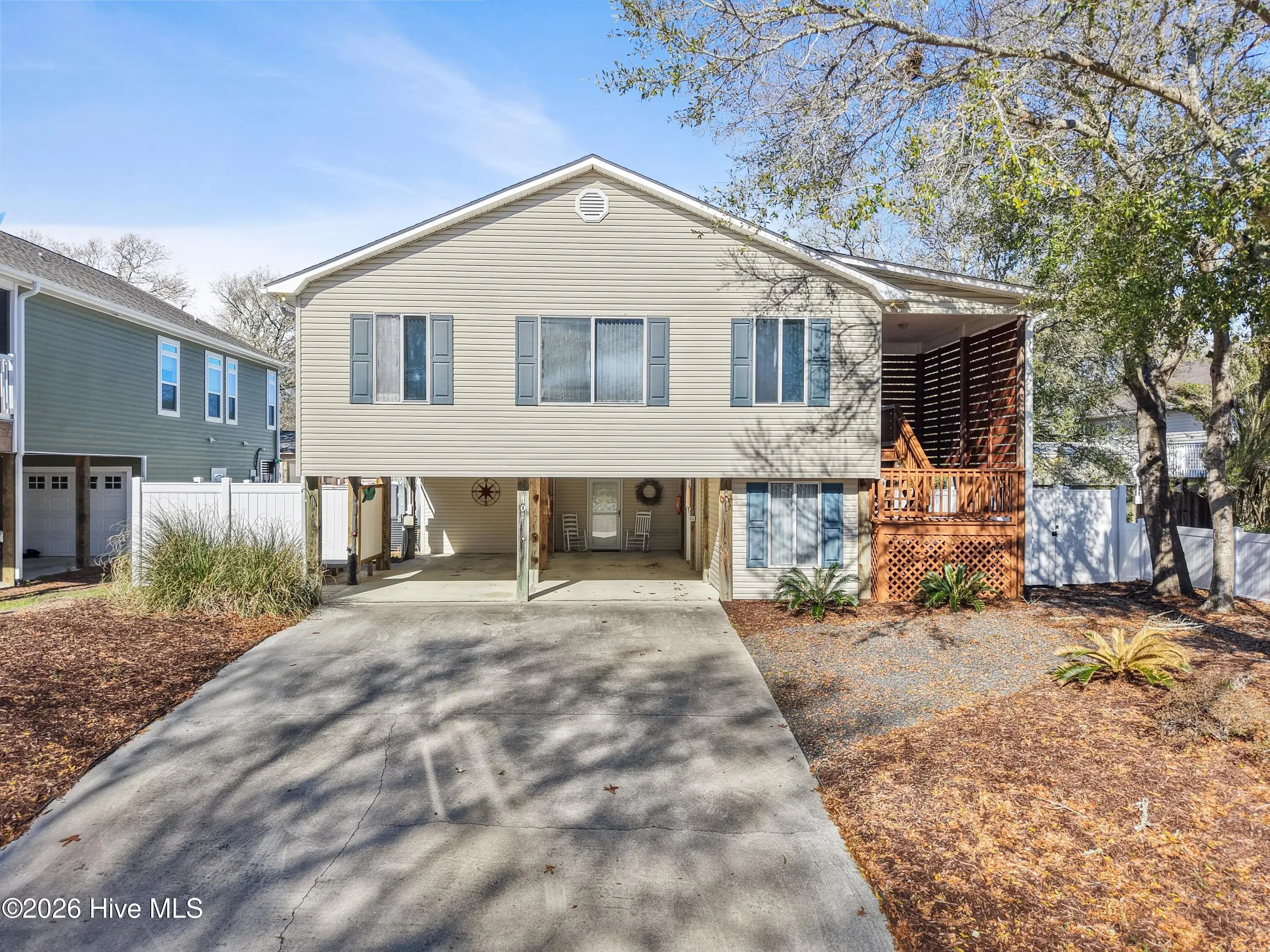 101 Se 24th Street, Oak Island