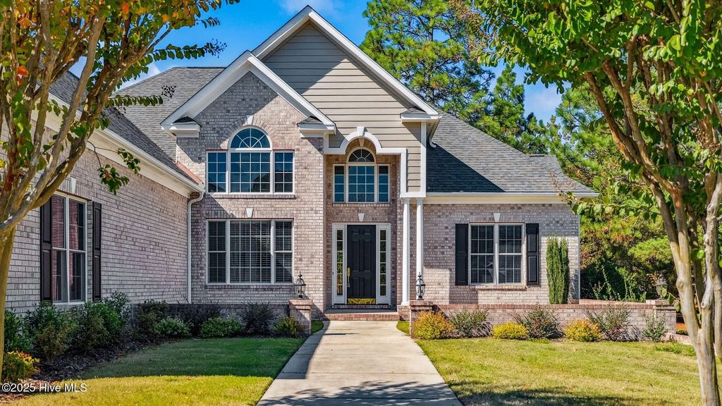 30 New Castle Place, Pinehurst