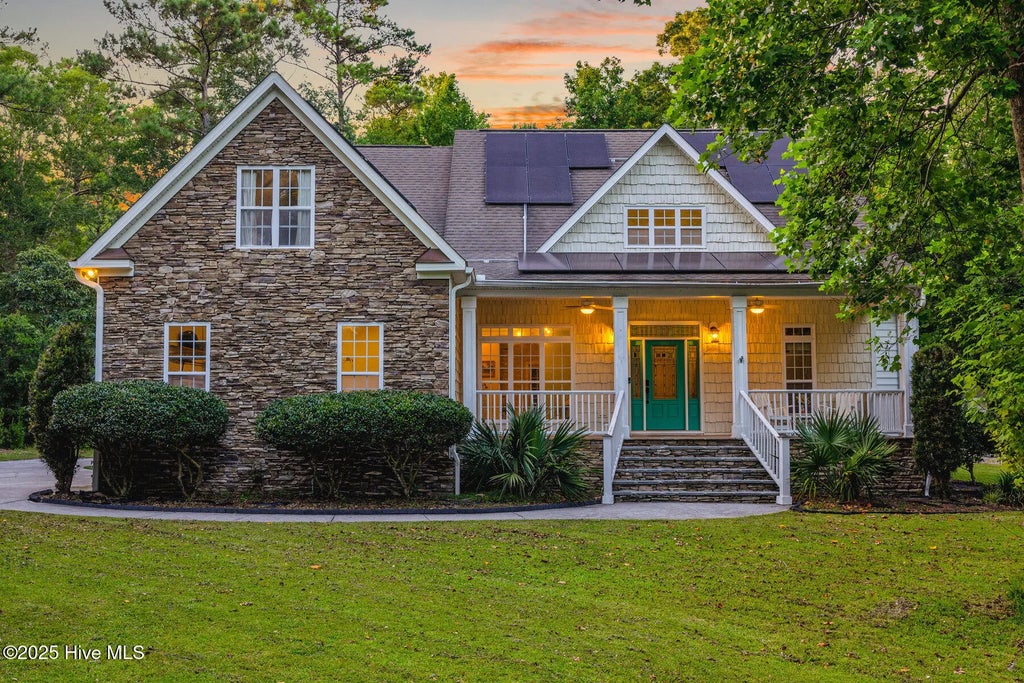 104 Coots Trail, Hampstead