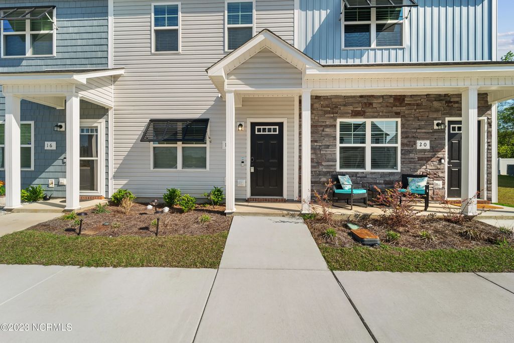 18 Catalina Circle, Swansboro