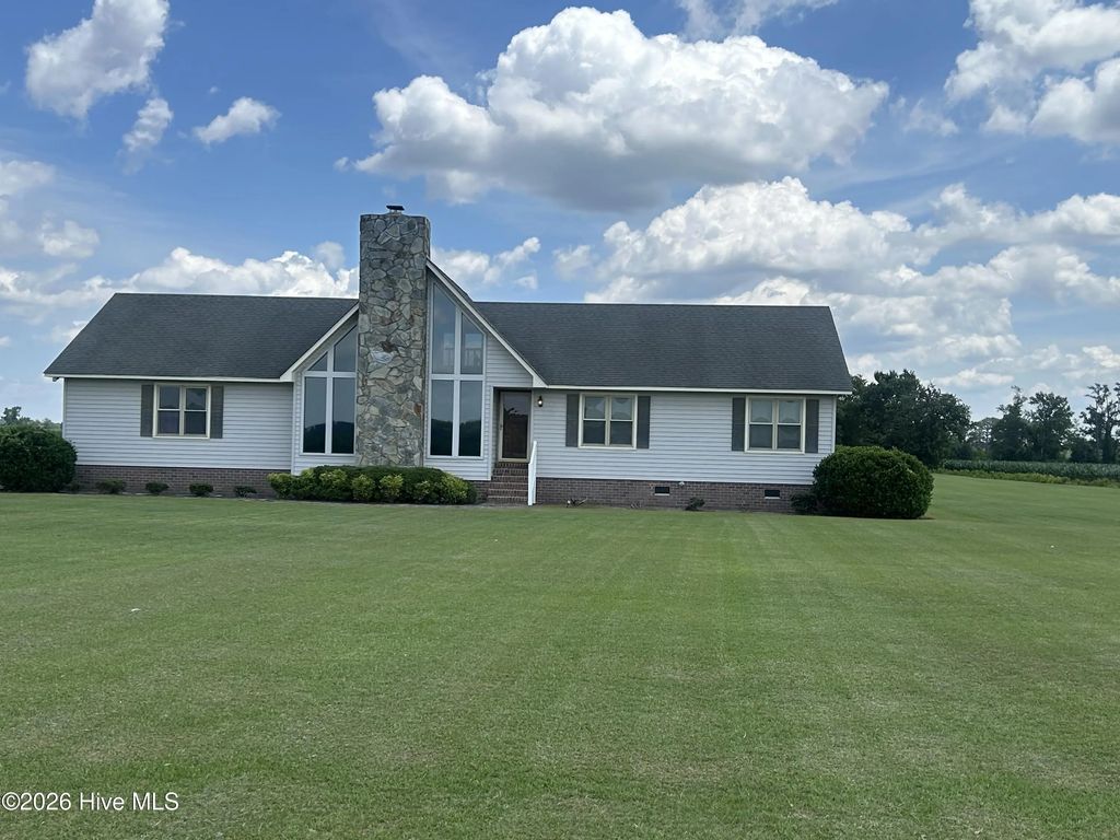 1437 Louie Pollock Road, La Grange