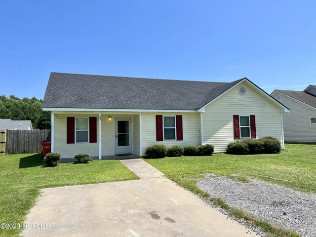 204 Meadowlark Lane, Elizabeth City