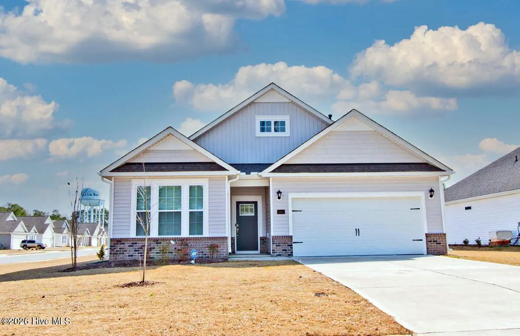 1001 Alizarin Lane, New Bern
