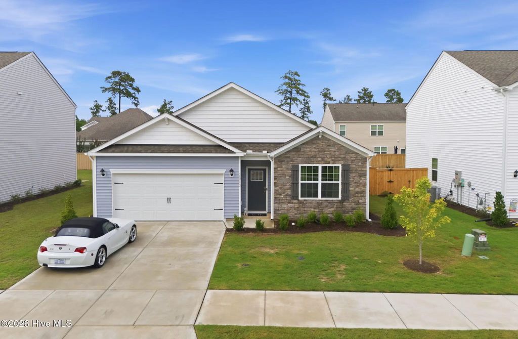 2013 Montford Drive, New Bern