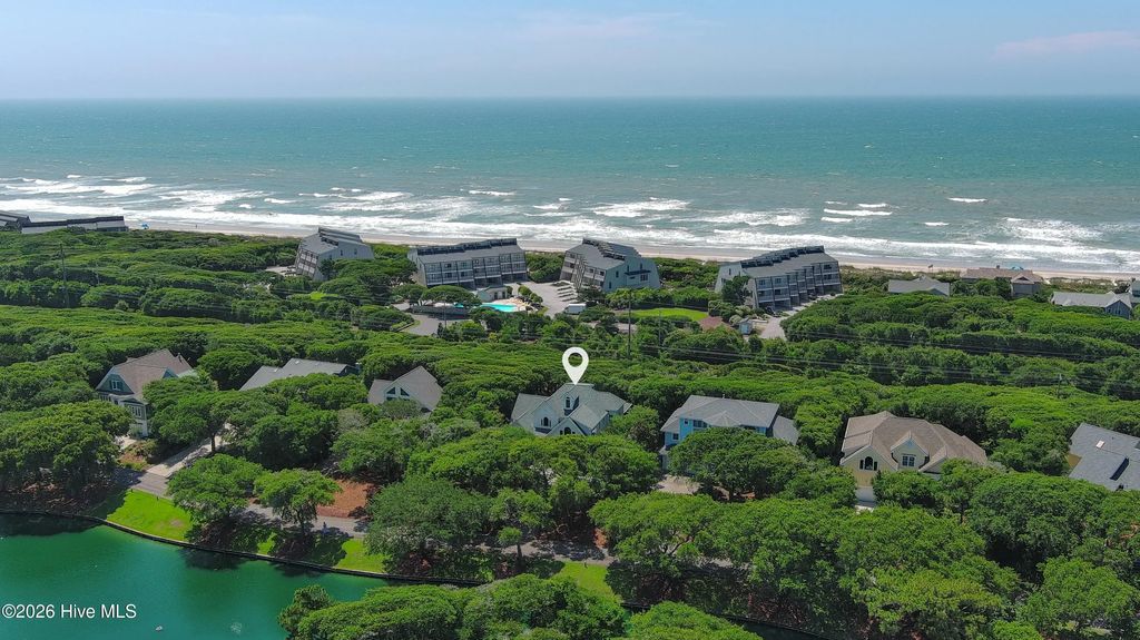 573 Coral Ridge Road, Pine Knoll Shores