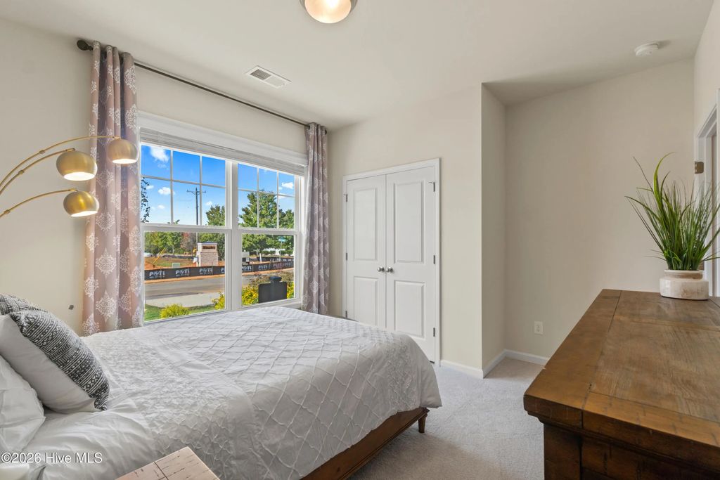 4052 Abberley Way 105, Leland