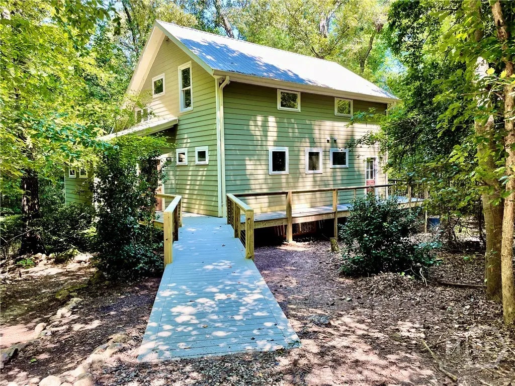 345 Three Oaks Drive, 