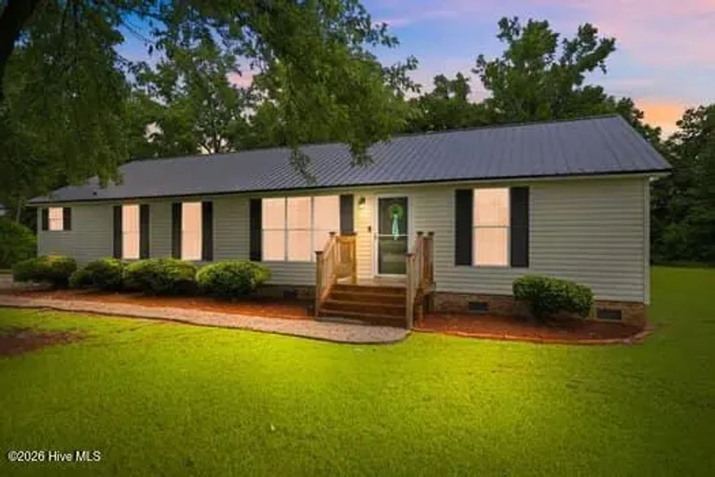 2417 Wild Cat Road, Williamston