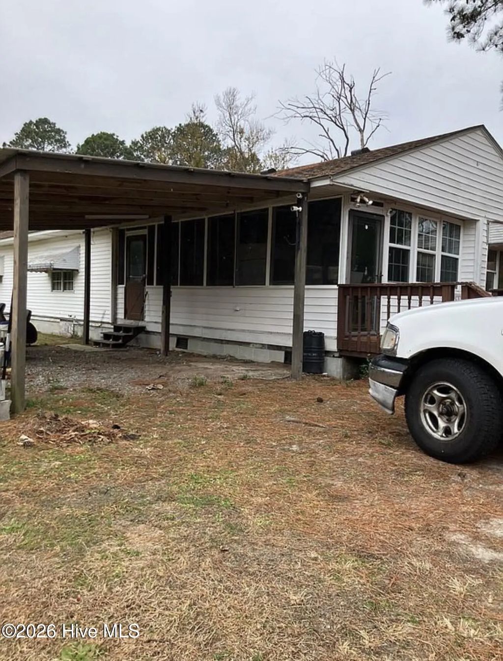 206 Scuppernong Road, Columbia