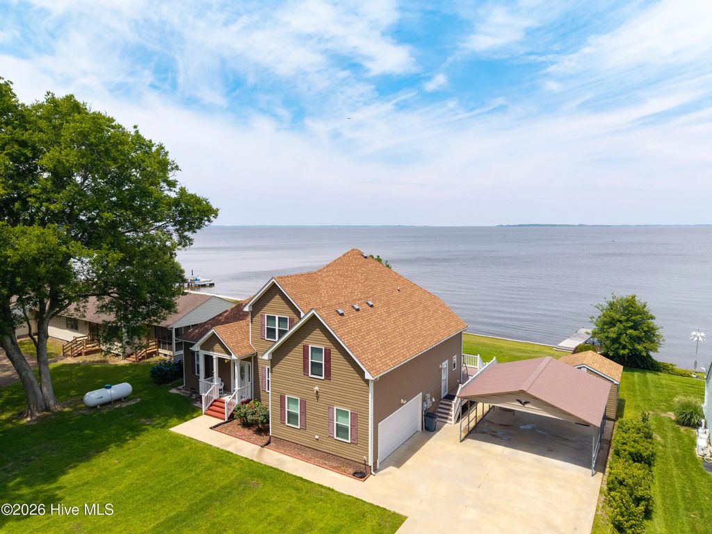 132 Romm Point, Currituck