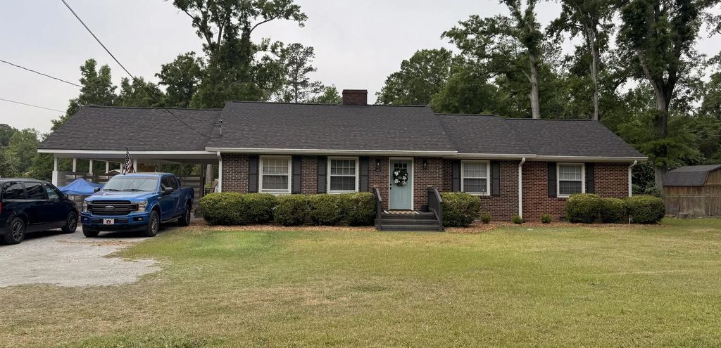 421 Dixie Drive, McDuffie