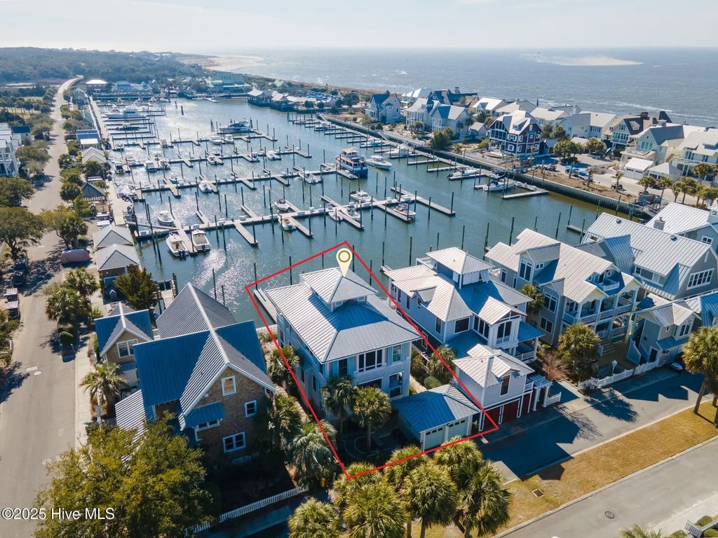 43 Transom Row, Bald Head Island