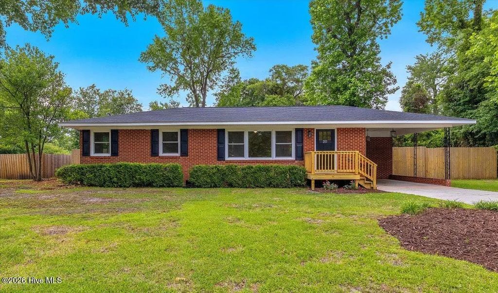 203 Sunnyvale Drive, Wilmington
