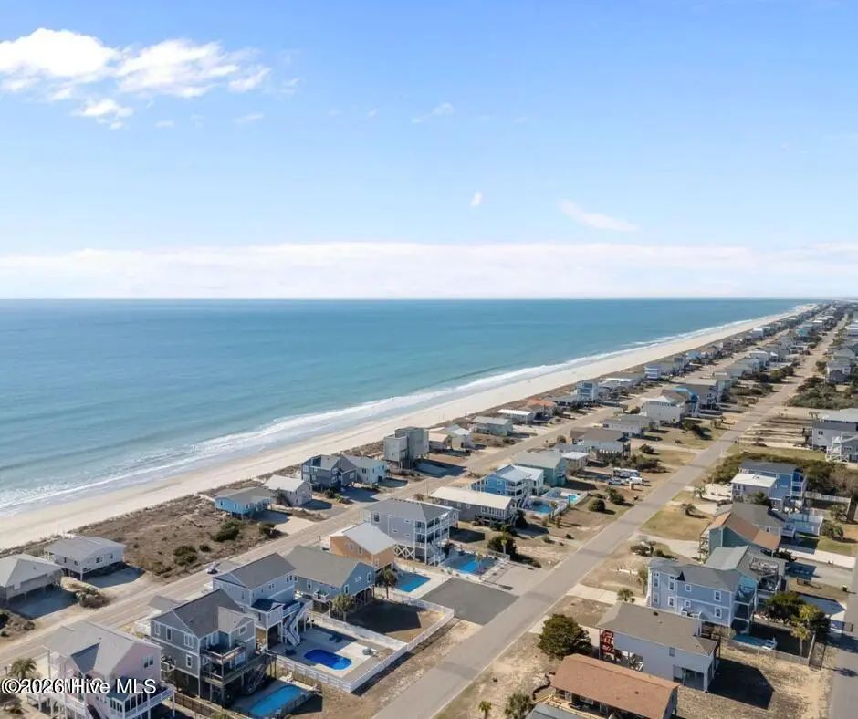 1027 W Beach Drive, Oak Island