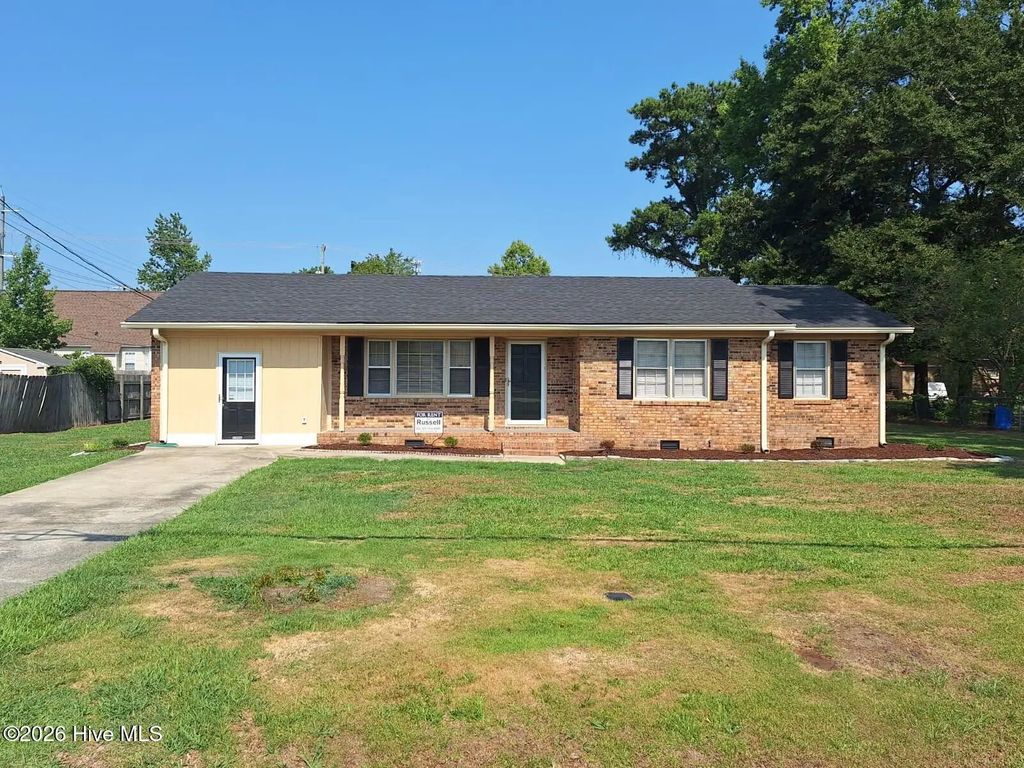 2814 Church Street, Winterville