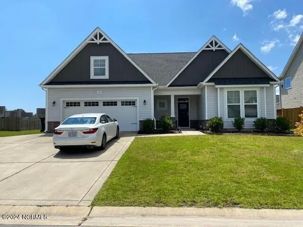 1541 Eastbourne Drive, Wilmington