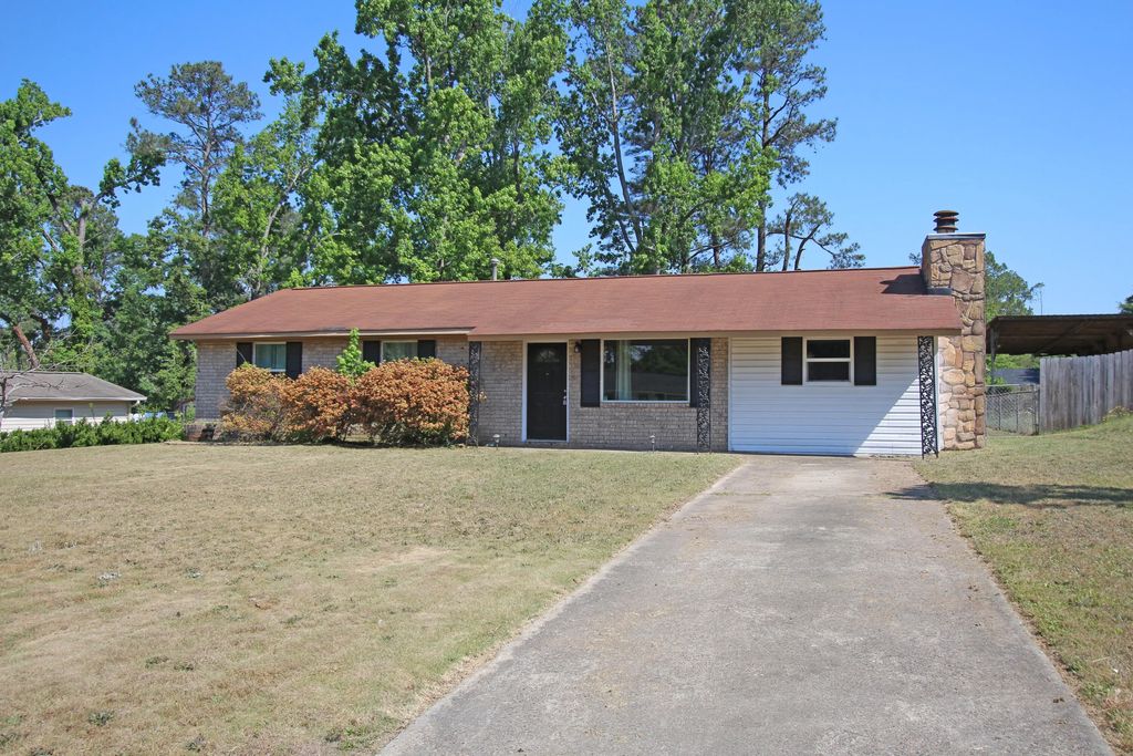 350 Westmont Drive, Columbia