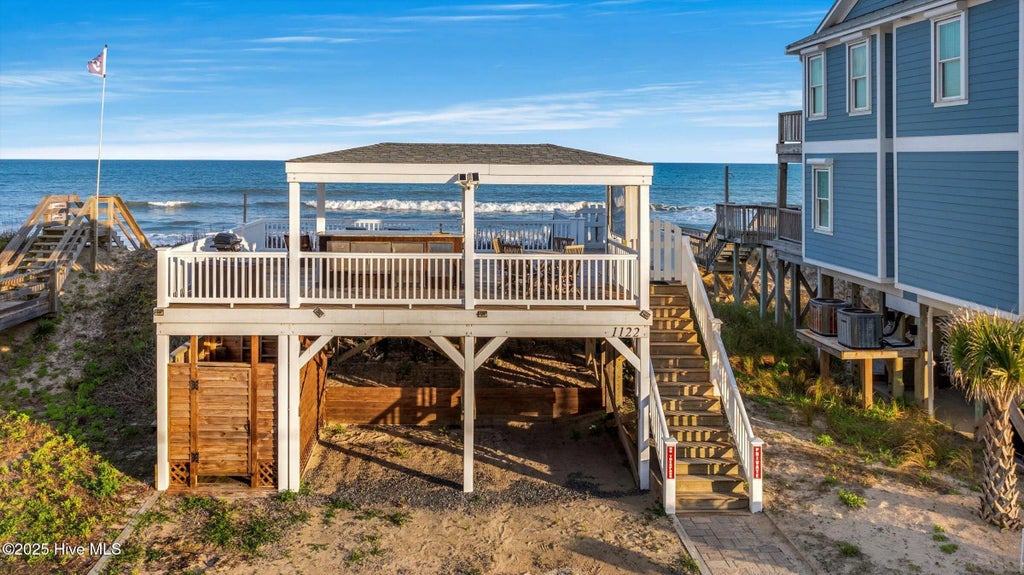 1122 N Shore Drive, Surf City