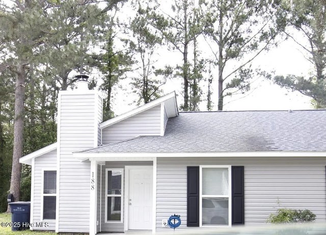 188 Village Circle, Jacksonville