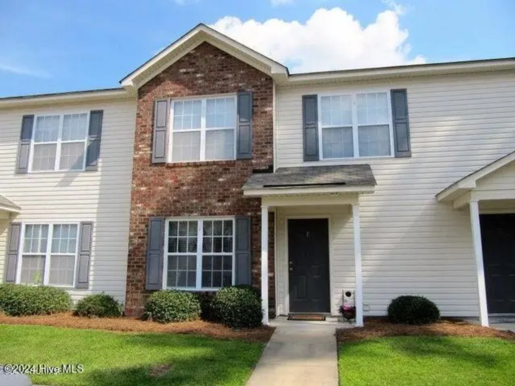 4155 Dudleys Grant Drive F, Winterville