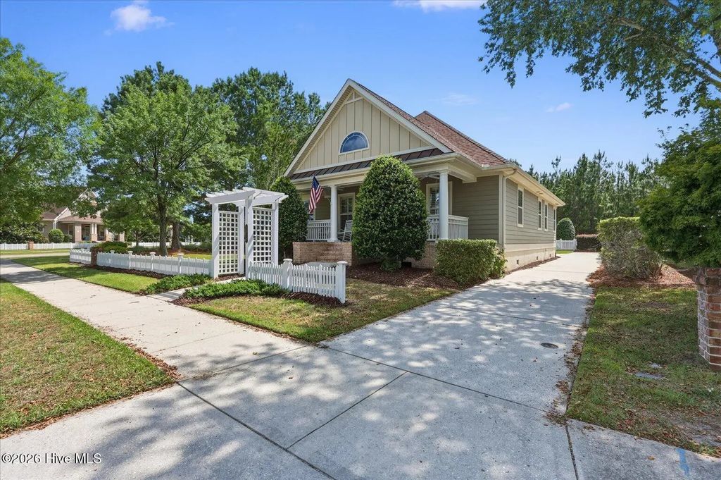 2013 Simmerman Way, Leland