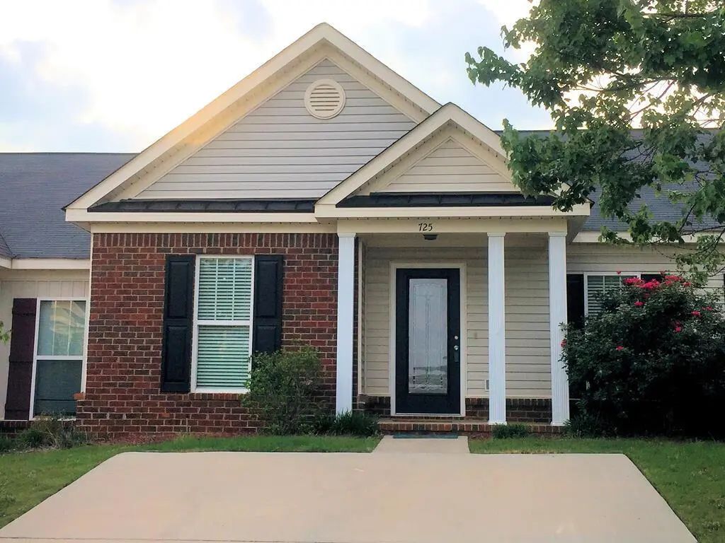 725 Whispering Willow Way, Grovetown