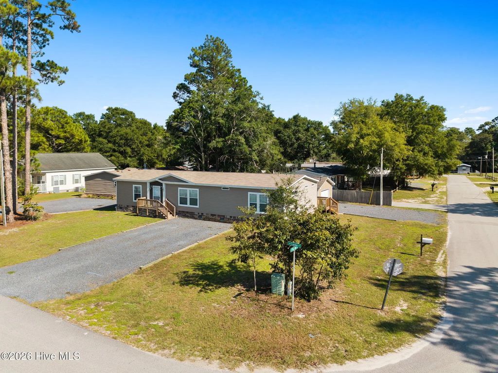 1051 Pine Bur Circle, Calabash
