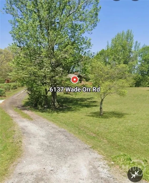 6137 Wade Orr Road, 
