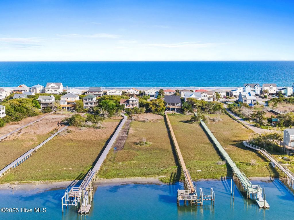 1120 N Anderson Boulevard, Topsail Beach