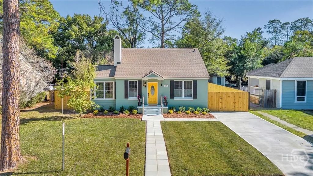 112 Oleander Avenue, Savannah