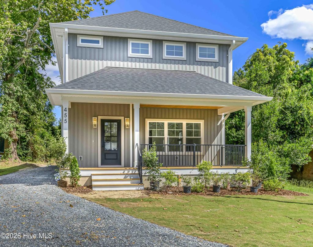 455 W New Hampshire Avenue, Southern Pines
