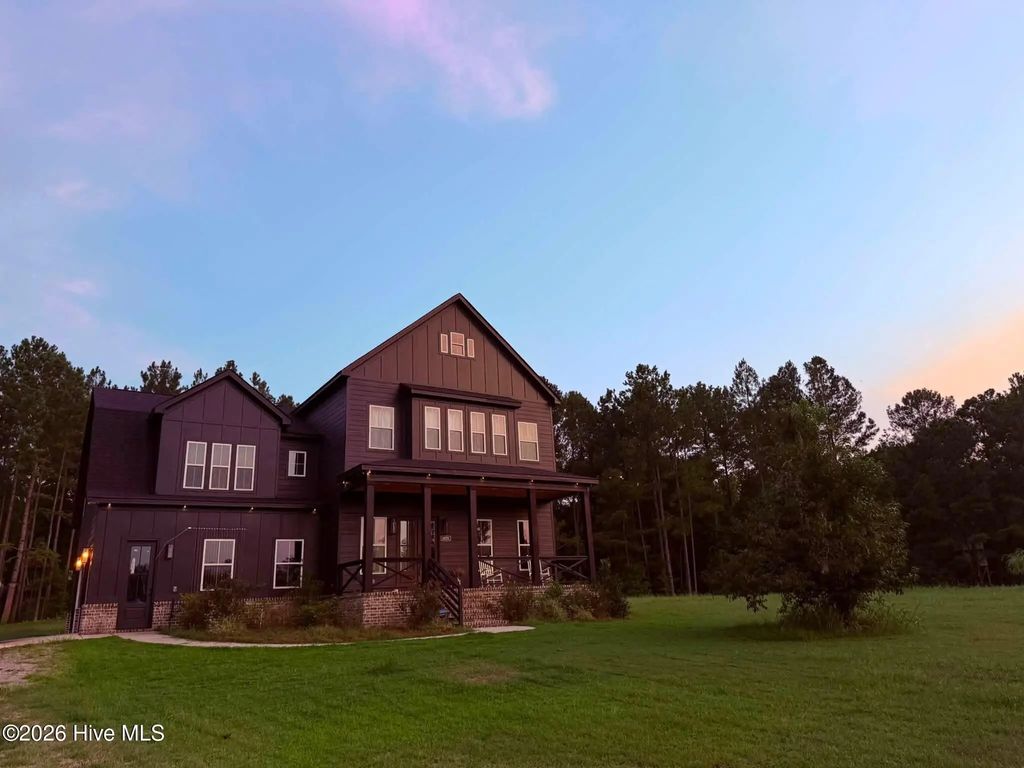 1025 Karla Court, Appling