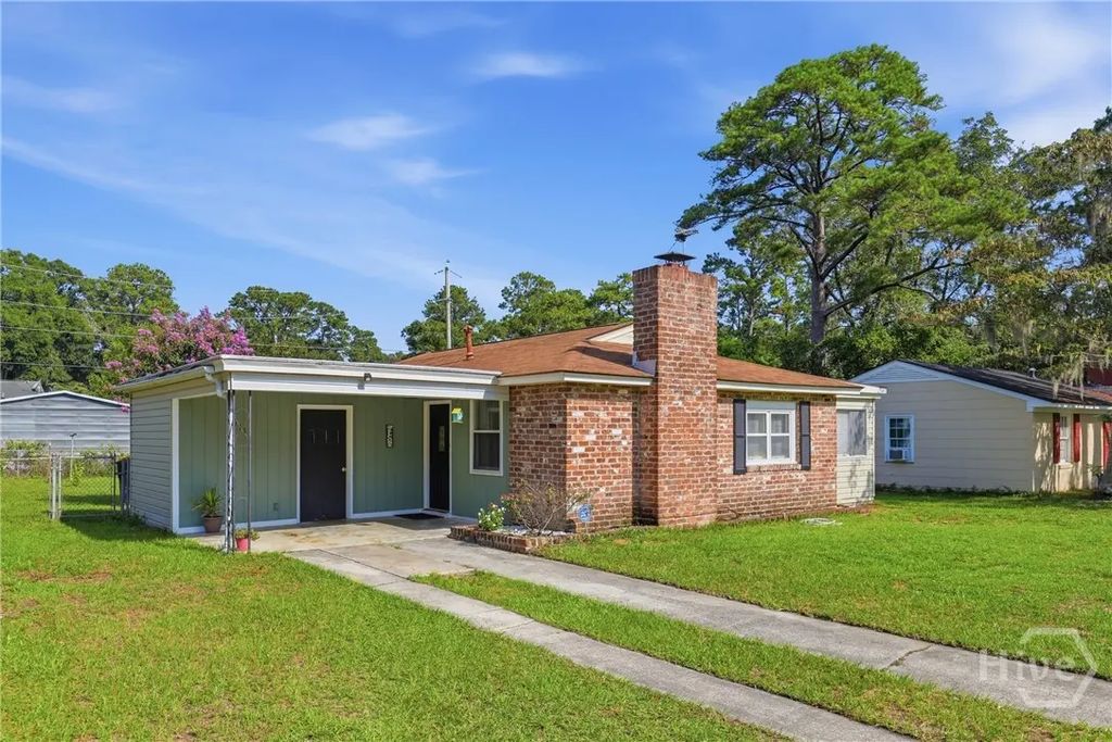 8611 Clarke Avenue, Savannah
