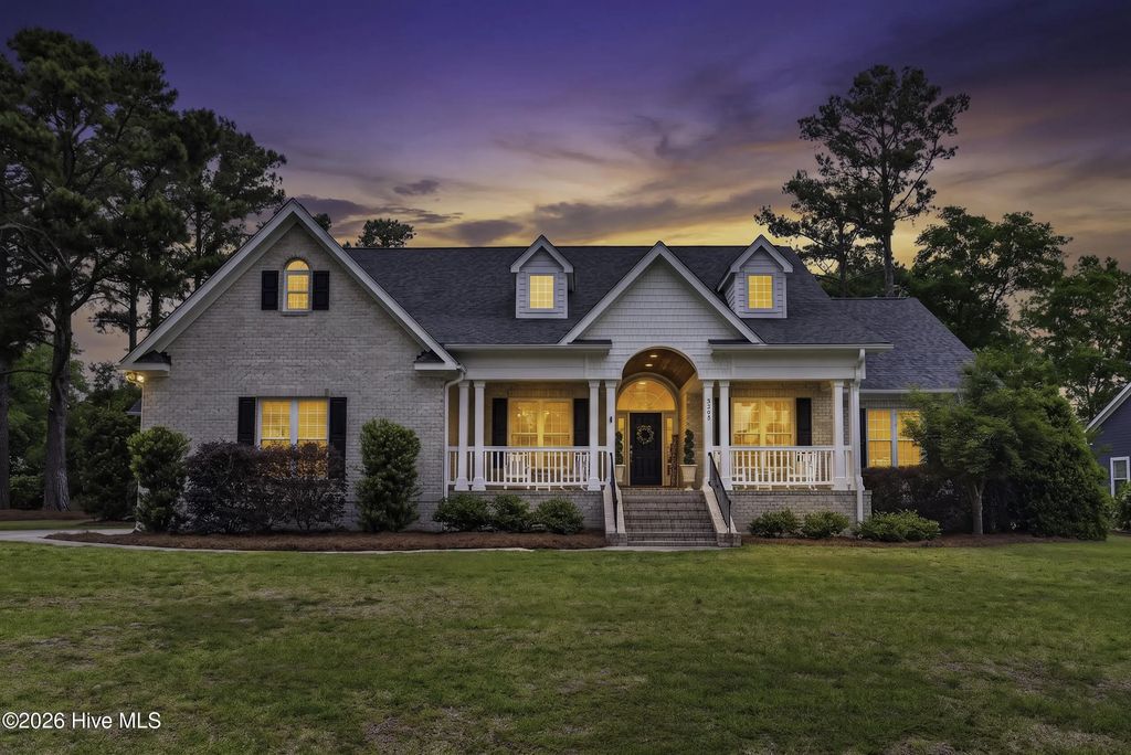 8900 Champion Hills Drive, Wilmington