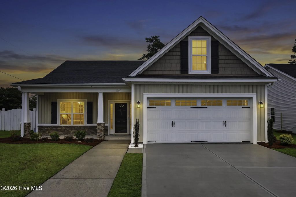 1301 Windsor Pines Court, Leland