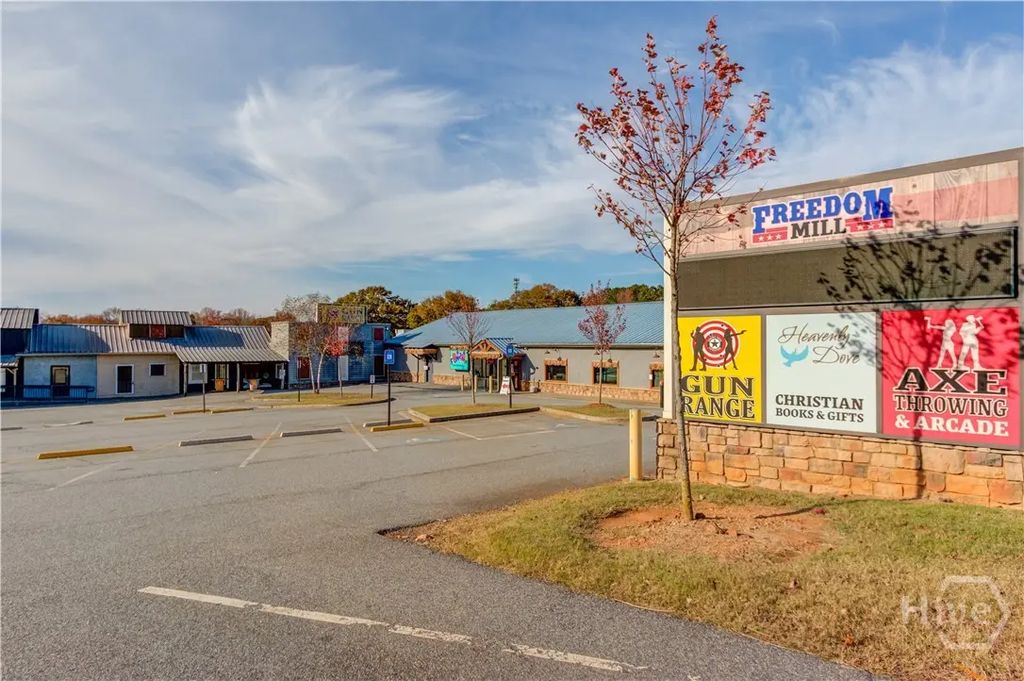 2730 Spot Road, Cumming
