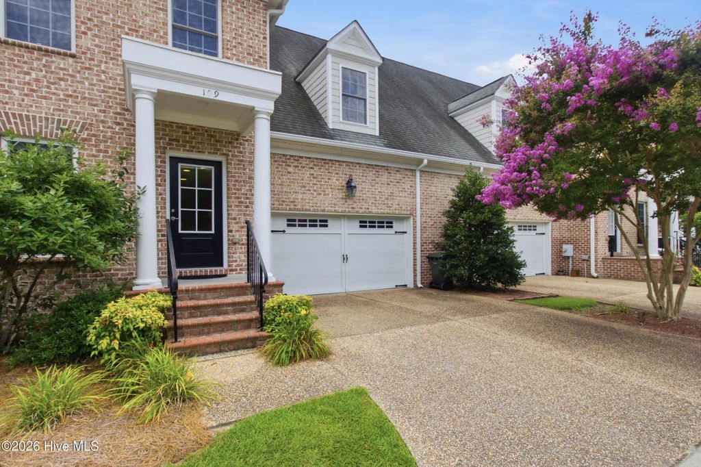 109 Colonel Burgwyn Drive, New Bern