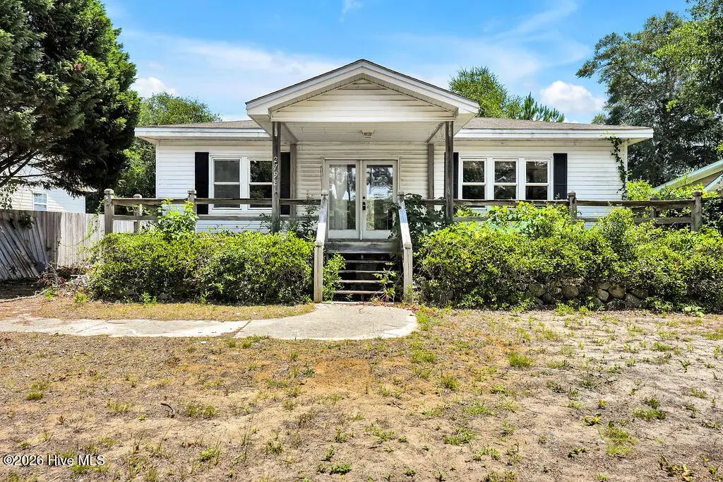 2798 Craven Street Sw, Holden Beach