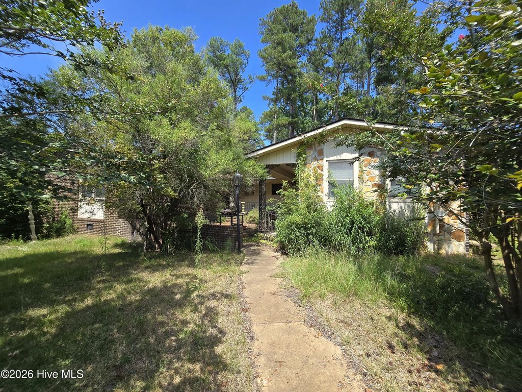 3601 Jamaica Drive, Richmond
